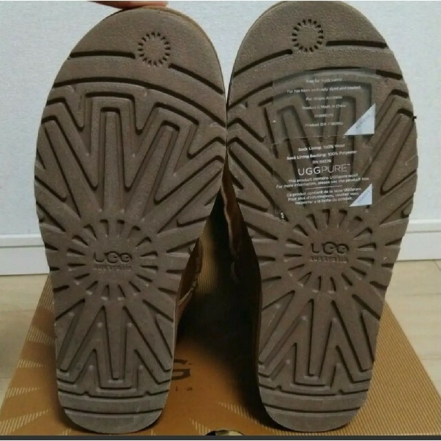 UGG(アグ)の大変珍しいUGG DEVANDRA バックベルト ムートン　膝までロングブーツ レディースの靴/シューズ(ブーツ)の商品写真