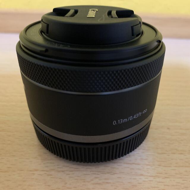 Canon(キヤノン)のほぼ新品 Canon RF16mm F2.8 STM フード、可変ND付き スマホ/家電/カメラのカメラ(レンズ(単焦点))の商品写真