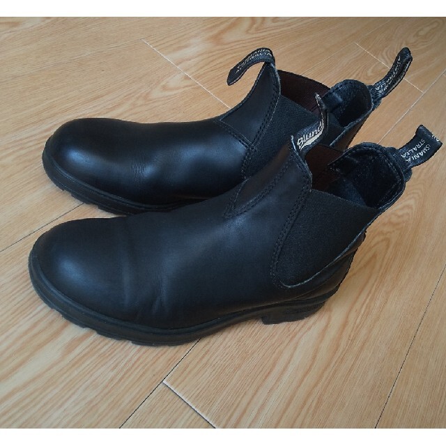 Blundstone UK4