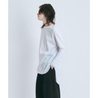 ATON SUVIN 60/2 | ROUND HEM L/S T-SHIRT