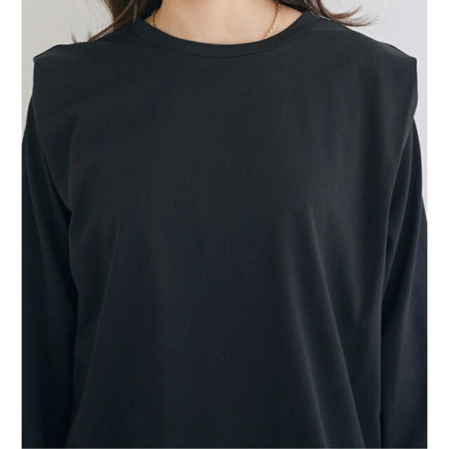 ViS(ヴィス)のViS 肩タックロングTシャツ ビス カットソー ホワイト レディースのトップス(Tシャツ(長袖/七分))の商品写真
