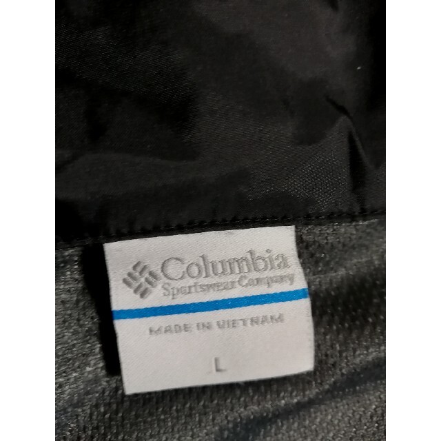 Columbia(コロンビア)のColumbia コロンビア マウンテンパーカー マウンテンジャケット 黒 L メンズのジャケット/アウター(マウンテンパーカー)の商品写真