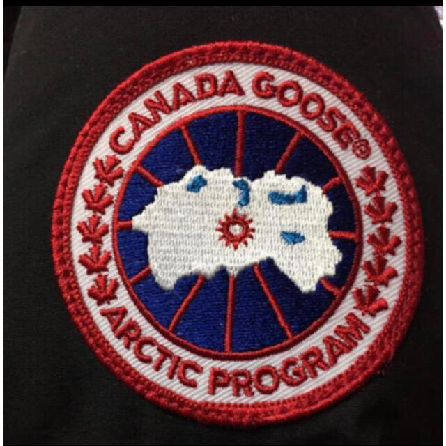 CANADA GOOSE(カナダグース)のカナダグース　ダウンジャケット メンズのジャケット/アウター(ダウンジャケット)の商品写真