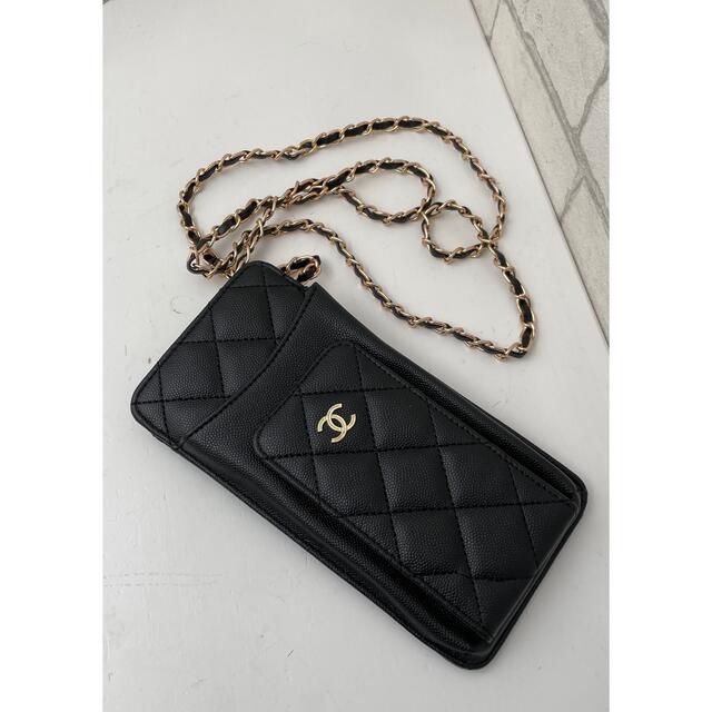 CHANEL シャネル　携帯ケース　コインケース　iPhoneケース レディースのファッション小物(コインケース)の商品写真