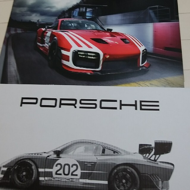 Porsche - PORSCHE 新品未使用 2022 ONE OF 1 特大カレンダー／メダル 