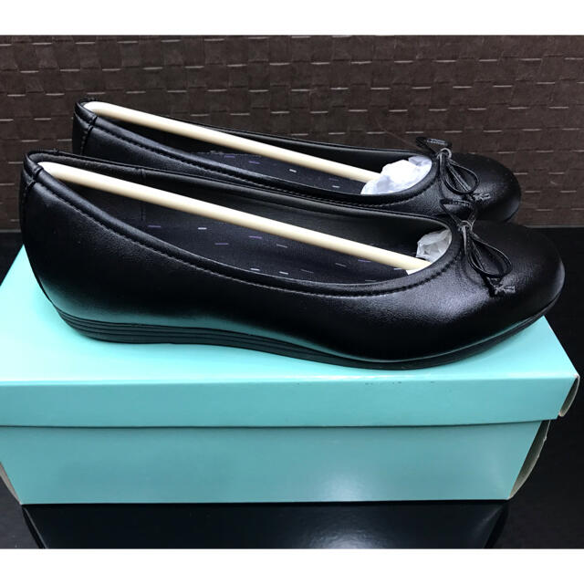 YONEX(ヨネックス)の新品ヨネックス　パンプス　リボン　ブラック　24cm レディースの靴/シューズ(その他)の商品写真