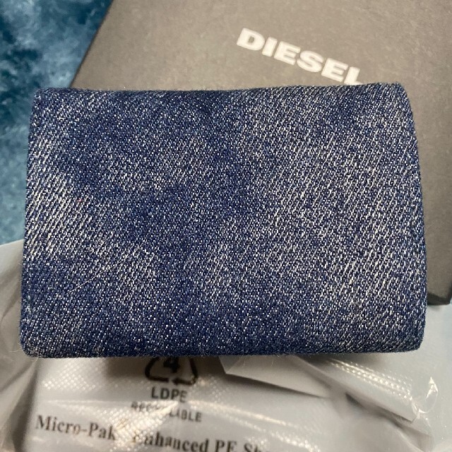 DIESEL(ディーゼル)のDIESEL デニムミニ財布 ウォレット レディースのファッション小物(財布)の商品写真