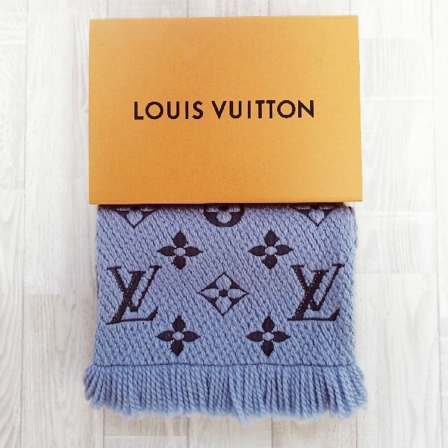 LOUIS VUITTON Louis Vuittonロゴマニア ブルーエ ライトブルー