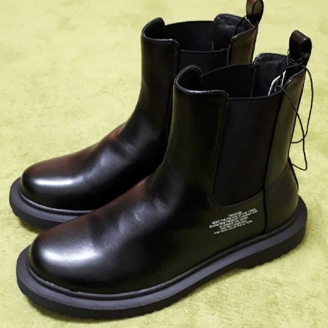 GU(ジーユー)のかか様専用サイドゴアブーツ メンズの靴/シューズ(ブーツ)の商品写真