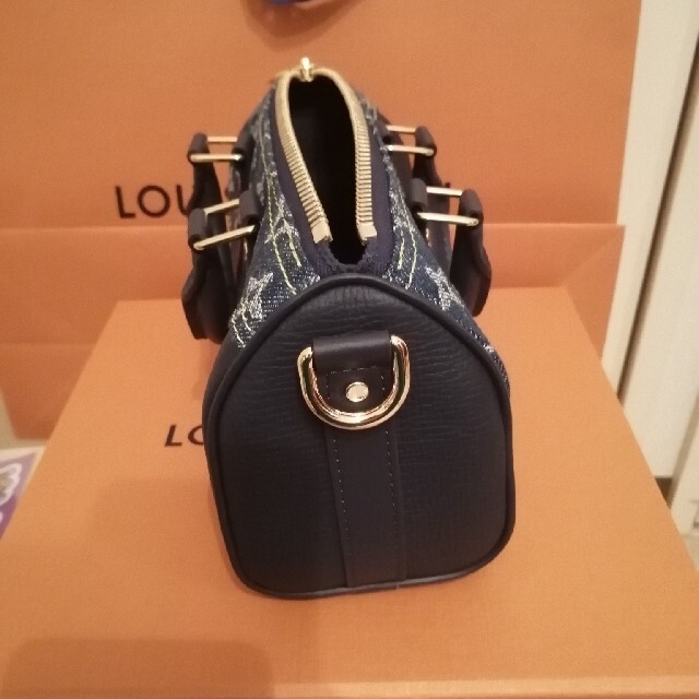 LOUIS VUITTON(ルイヴィトン)のルイヴィトン キーポル XS メンズのバッグ(ショルダーバッグ)の商品写真