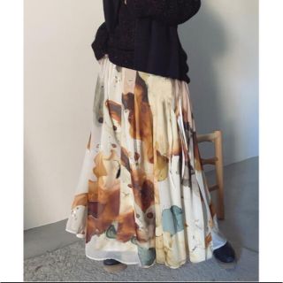 アメリヴィンテージ(Ameri VINTAGE)の【値下げ/正規品タグ有】AMERI VINTAGE INK ART SKIRT(ロングスカート)