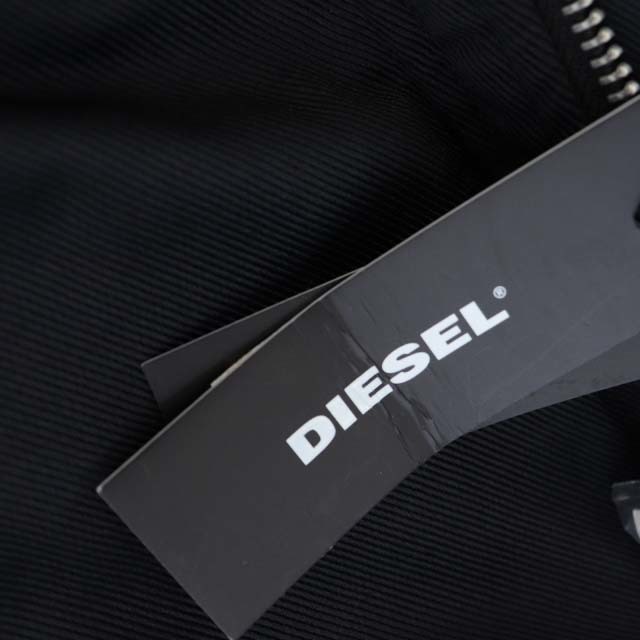 DIESEL(ディーゼル)のディーゼル  19AW リバーシブル ステンカラージャケット ボア XS 黒 茶 メンズのジャケット/アウター(ブルゾン)の商品写真