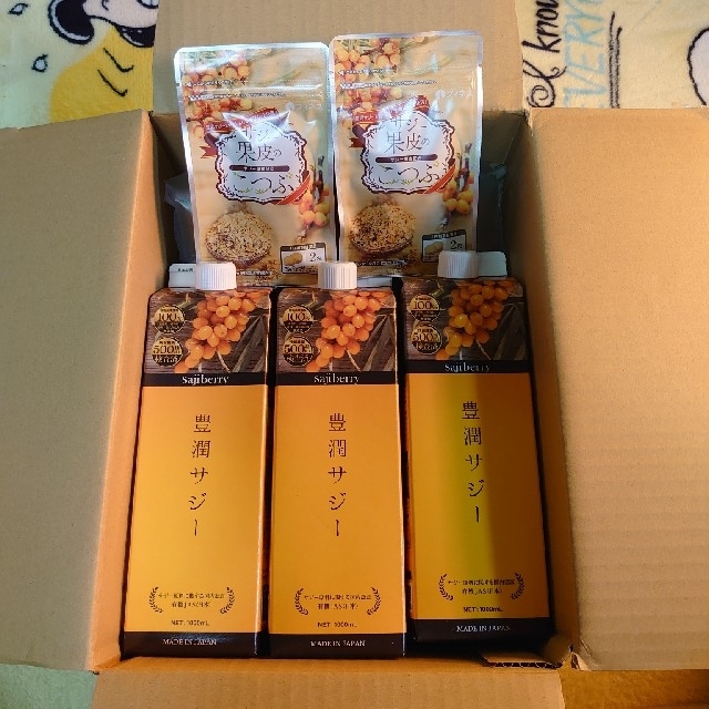 豊潤サジージュース☆1000ml×3本♪こつぶ2袋 - 健康食品 豊潤サジージュース☆1000ml×3本♪こつぶ2袋 - 健康食品