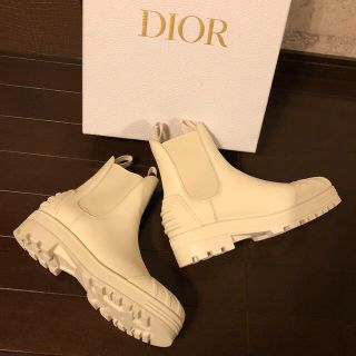 Dior 新品　新作サイドゴアアンクルブーツ　ホワイト　size37(ブーツ)