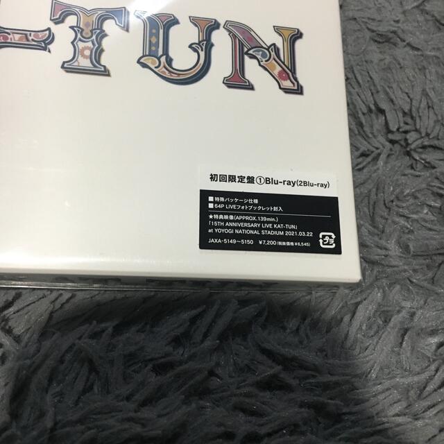 KAT-TUN(カトゥーン)の15TH　ANNIVERSARY　LIVE　KAT-TUN（初回限定盤1） Bl エンタメ/ホビーのDVD/ブルーレイ(ミュージック)の商品写真