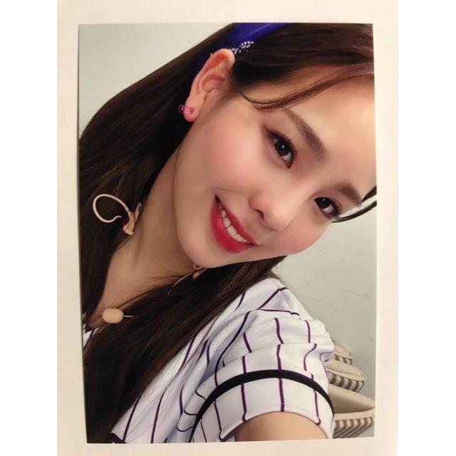 【N1506:マコ】/NiziU(ニジュー)写真L版 エンタメ/ホビーのタレントグッズ(アイドルグッズ)の商品写真