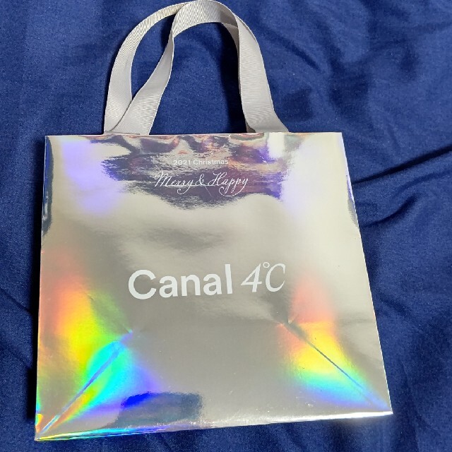 canal４℃(カナルヨンドシー)のカナル4℃クリスマス限定紙袋2枚 レディースのバッグ(ショップ袋)の商品写真