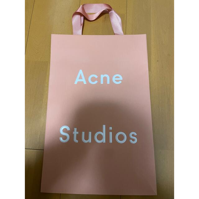 ACNE(アクネ)のAcneStudios ショッパー 紙袋 レディースのバッグ(ショップ袋)の商品写真