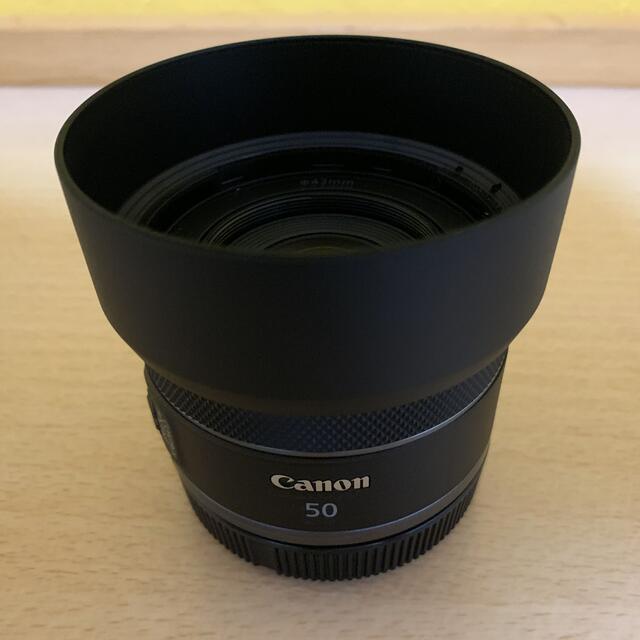 カメラCanon RF 50mm F1.8 STM 純正フード、保護フィルター付き