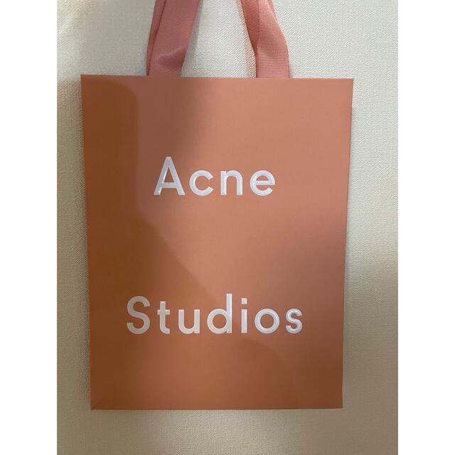 ACNE(アクネ)のAcneStudios ショッパー 紙袋 レディースのバッグ(ショップ袋)の商品写真