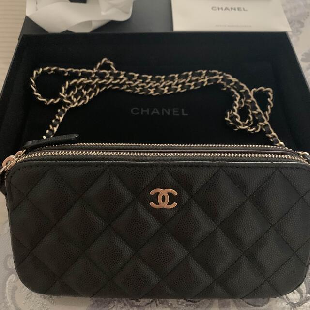 CHANEL(シャネル)のCHANELキャビアスキン♡チェーンウォレット♡ゴールド金具♡ レディースのバッグ(ショルダーバッグ)の商品写真