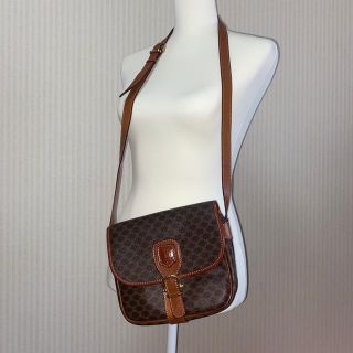 セリーヌ(celine)のCELINE セリーヌ　ショルダーバッグ　美品(ショルダーバッグ)