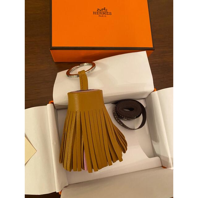 Hermes - エルメス 新品 カルメン トリコロール キーリング セサミ