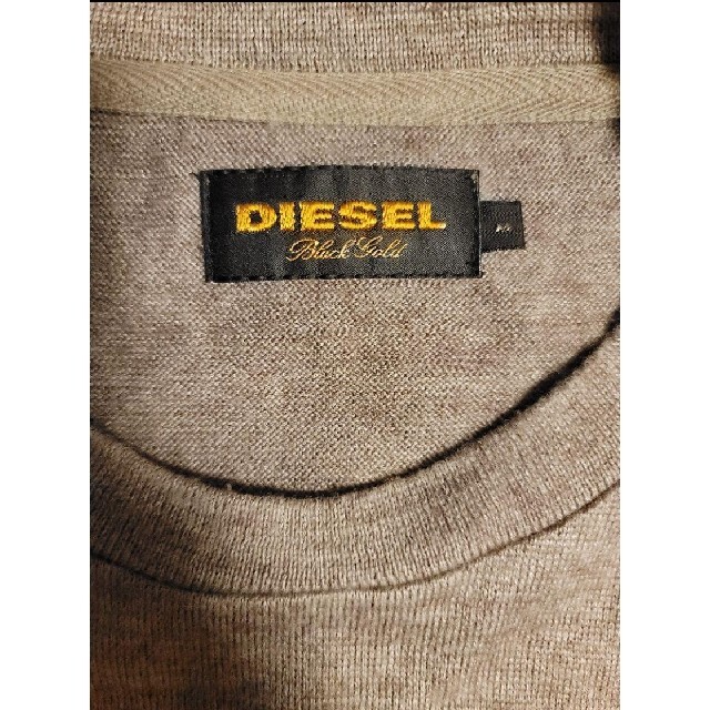 DIESEL(ディーゼル)の染み込みプリント★ディーゼル　ブラックゴールド高級ライン　M 茶のようなベージュ メンズのトップス(ニット/セーター)の商品写真