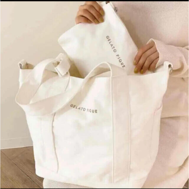 買い割引品 ラスト1点!レア⭐️新品♡ポーチ付きママバッグ