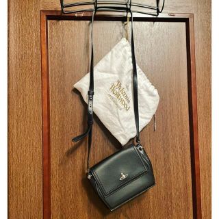 Vivienne Westwood - 新品希少VivienneWestwood 黒革オーブショルダー Vivienne Westwood - 新品希少VivienneWestwood 黒革オーブショルダー