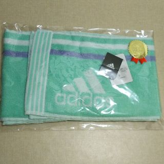 アディダス(adidas)の【ゆう様専用】adidas☆スポーツスリムタオル エメラルドグリーン(タオル/バス用品)