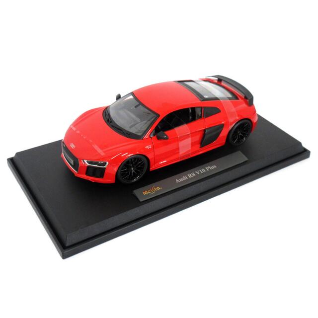 Maisto　ミニカー　1:18　PE　アウディR8V10　レッドパッケージ