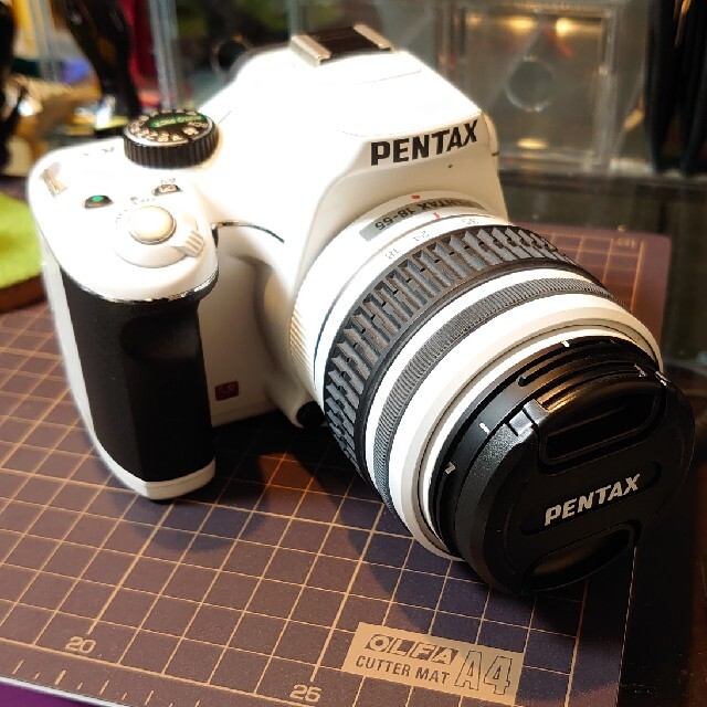 PENTAX(ペンタックス)の一眼レフ ペンタックス k-x スマホ/家電/カメラのカメラ(デジタル一眼)の商品写真