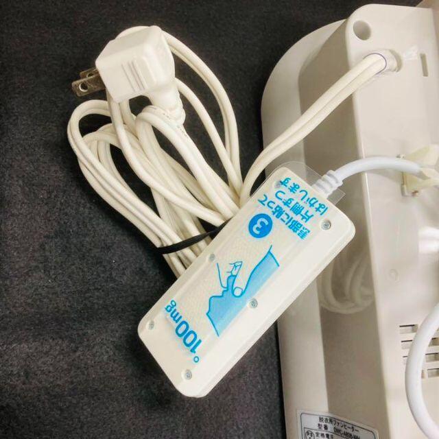 脱衣所ヒーター　セラミックヒーター　壁掛けヒーター　暖房　ヒーター　脱衣所　白 スマホ/家電/カメラの冷暖房/空調(電気ヒーター)の商品写真