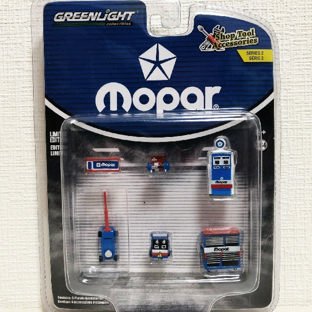 Chrysler(クライスラー)のGLグリーンライト/moparモパー toolsetツールセット 1/64 エンタメ/ホビーのおもちゃ/ぬいぐるみ(ミニカー)の商品写真