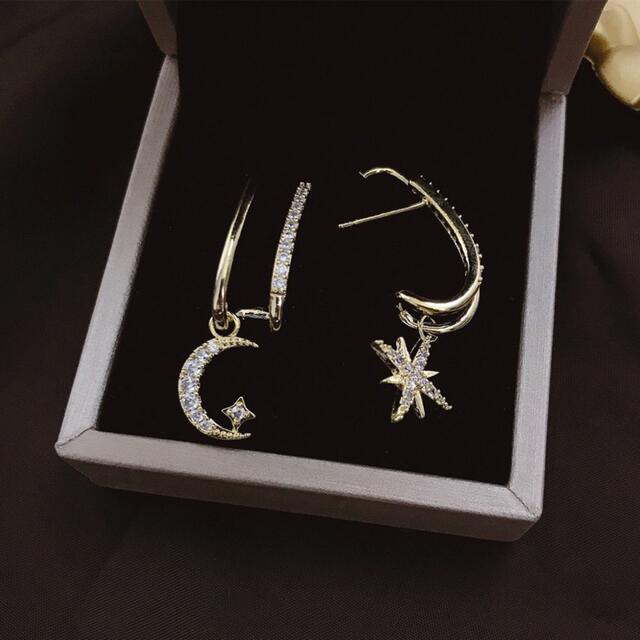 新品 moon star charm pierce 18kgf レディースのアクセサリー(ピアス)の商品写真