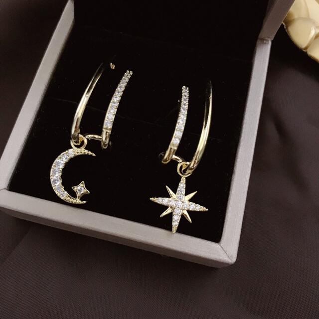 新品 moon star charm pierce 18kgf レディースのアクセサリー(ピアス)の商品写真