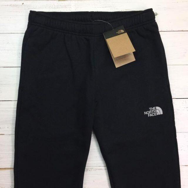 THE NORTH FACE(ザノースフェイス)の新品【メンズS】★ノースフェイス★ロゴ入りスウェットパンツ/黒/ジョガーパンツ メンズのパンツ(その他)の商品写真