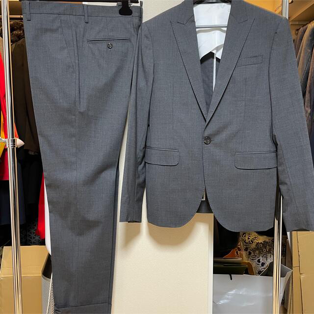 DSQUARED2(ディースクエアード)のスーツ メンズのスーツ(セットアップ)の商品写真