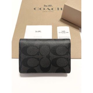 コーチ(COACH)の【新品未使用】03 コーチ  メンズ 名刺入れ ビジネスカードケース(名刺入れ/定期入れ)