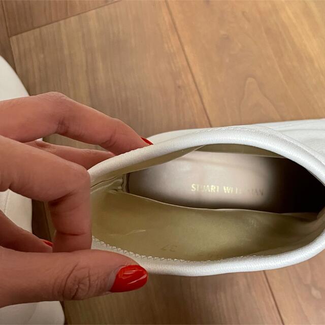 L'Appartement スチュアートワイツマン ショートブーツ ホワイトの通販 by PIZZYpop's shop|アパルトモンドゥーズィエムクラスならラクマ DEUXIEME CLASSE - Stuart Weitzman 超歓迎即納
