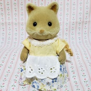 エポック(EPOCH)のシルバニアファミリー　キツネのお母さん　新品未使用(キャラクターグッズ)