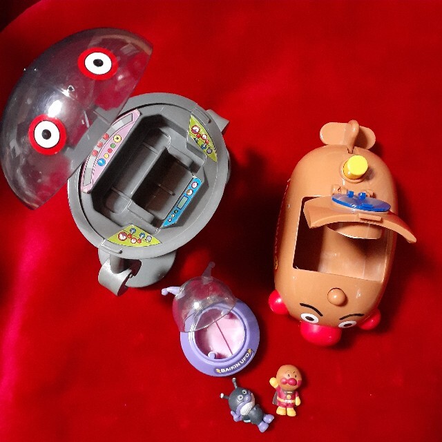 つよいぞ❗アンパンマンごうとバイキンマンメカ | monsterdog.com.br
