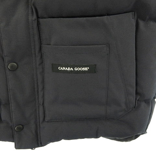 CANADA GOOSE(カナダグース)のカナダグース CANADA GOOSE ダウンベスト ネイビー 紺 L メンズのジャケット/アウター(ダウンベスト)の商品写真