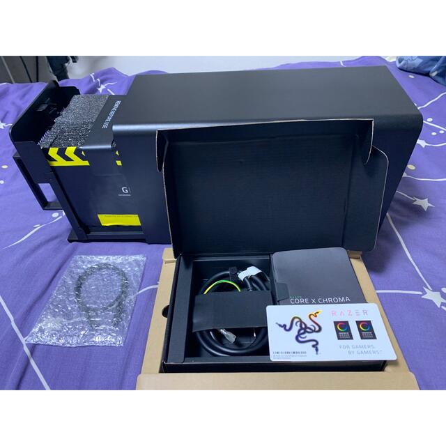 LAZER(レイザー)のRazer Core X Chroma 外付けGPU eGPU スマホ/家電/カメラのPC/タブレット(PC周辺機器)の商品写真