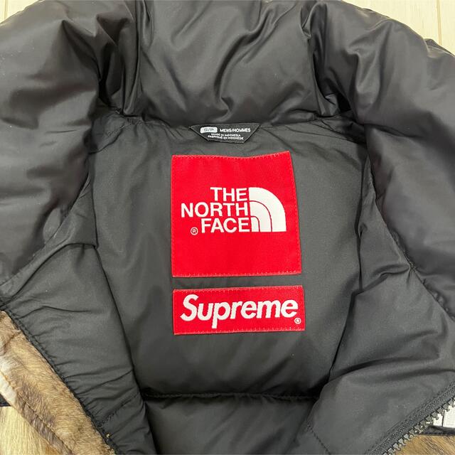 Supreme(シュプリーム)のSupreme The Noruh Face 13FW Nuptse メンズのジャケット/アウター(ダウンジャケット)の商品写真