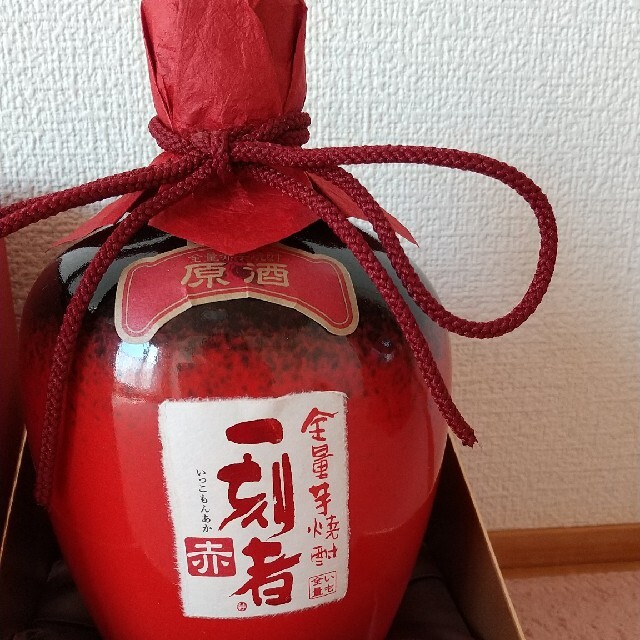 はす吉様専用✨全量芋焼酎    一刻者赤 食品/飲料/酒の酒(焼酎)の商品写真