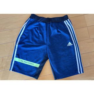 アディダス(adidas)のadidas ハーフパンツ(パンツ/スパッツ)