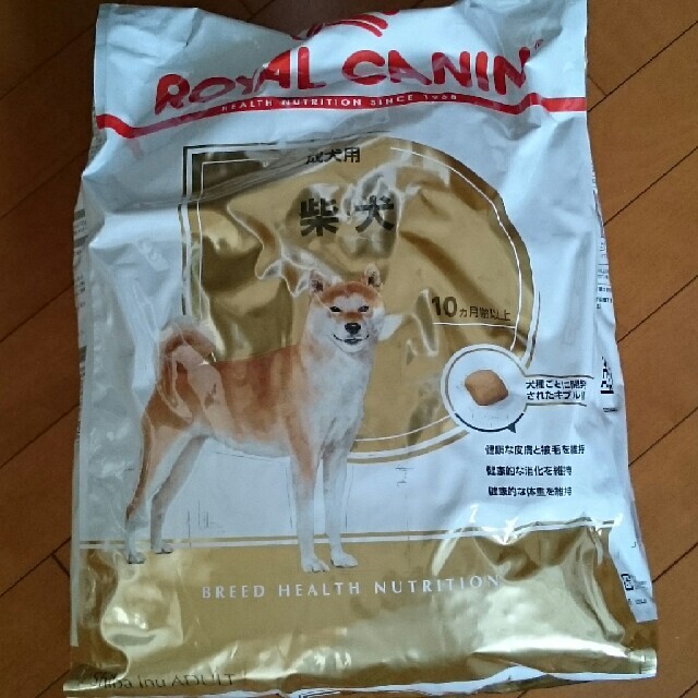 ROYAL CANIN(ロイヤルカナン)のロイヤルカナン 柴犬 成犬用 8㌔ その他のペット用品(ペットフード)の商品写真