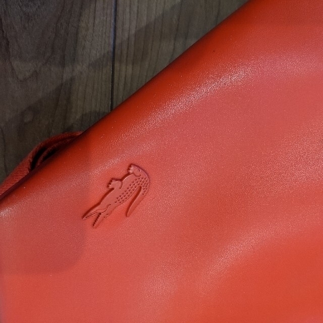 LACOSTE(ラコステ)のラコステ　バッグ　赤 レディースのバッグ(ショルダーバッグ)の商品写真